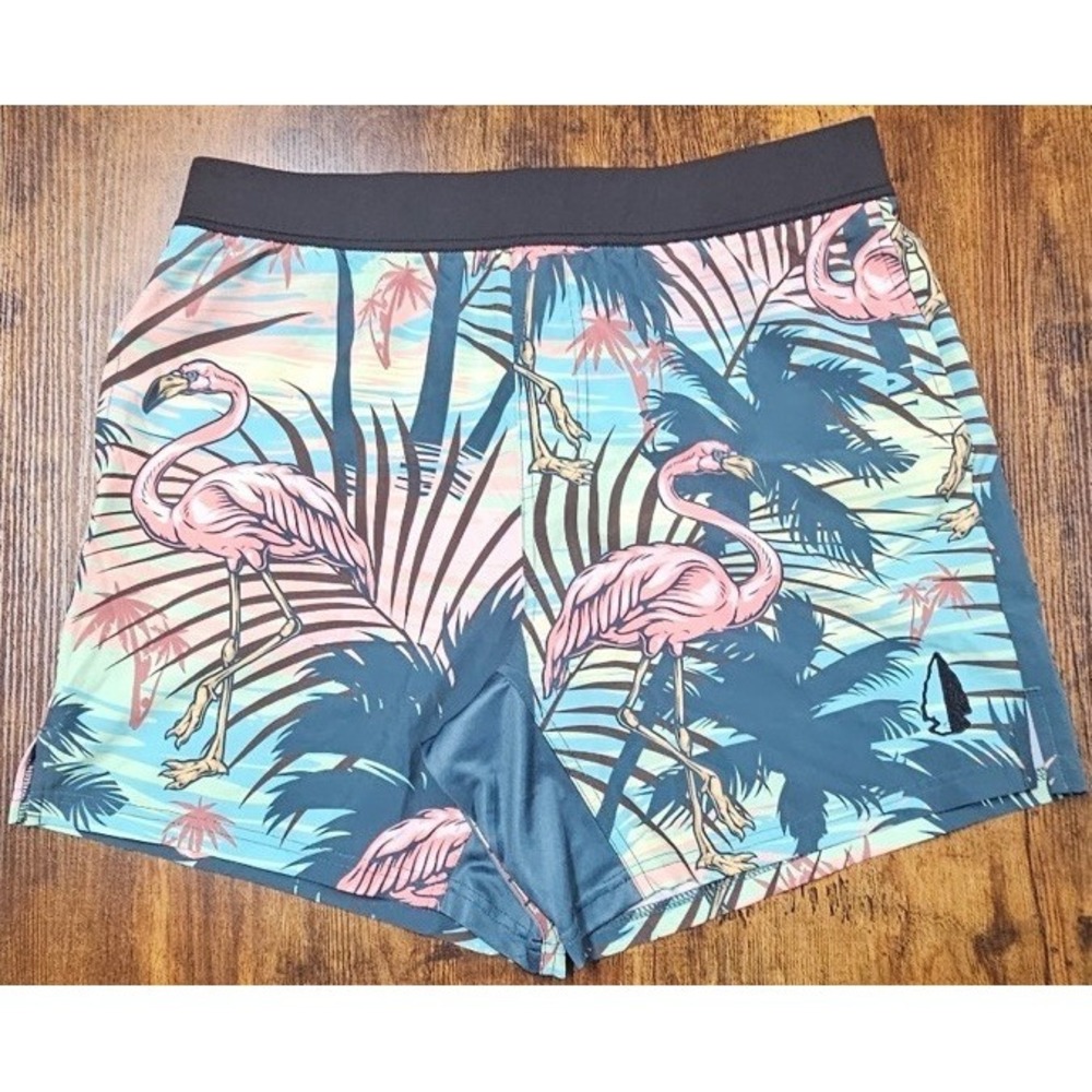 Tachuntfish Shorts Men's XL Flamingo 6" Inseam Lined Athletic Running Multicolor
